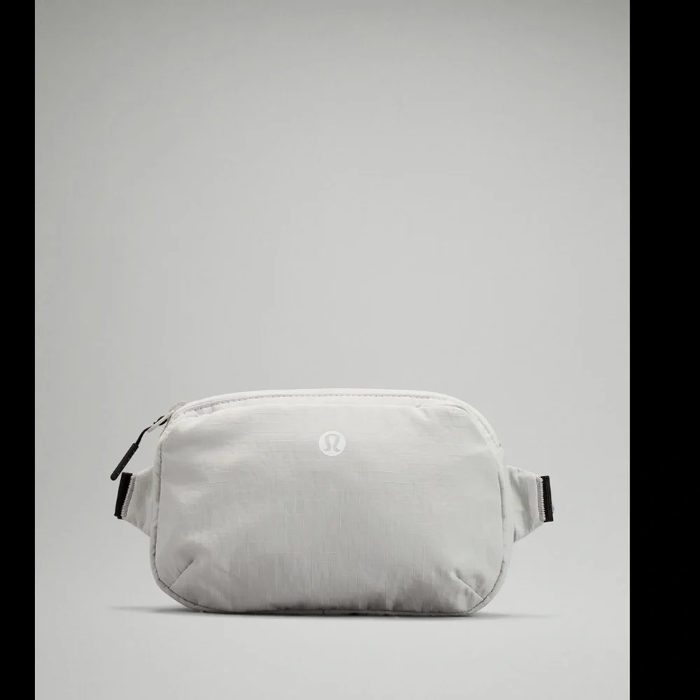 NWT Lululemon Pack and Go Multi Wear Bag